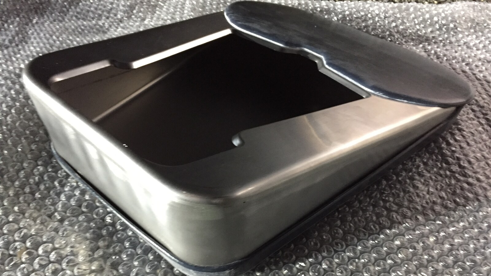 試作した床上排泄用器具のモックアップ